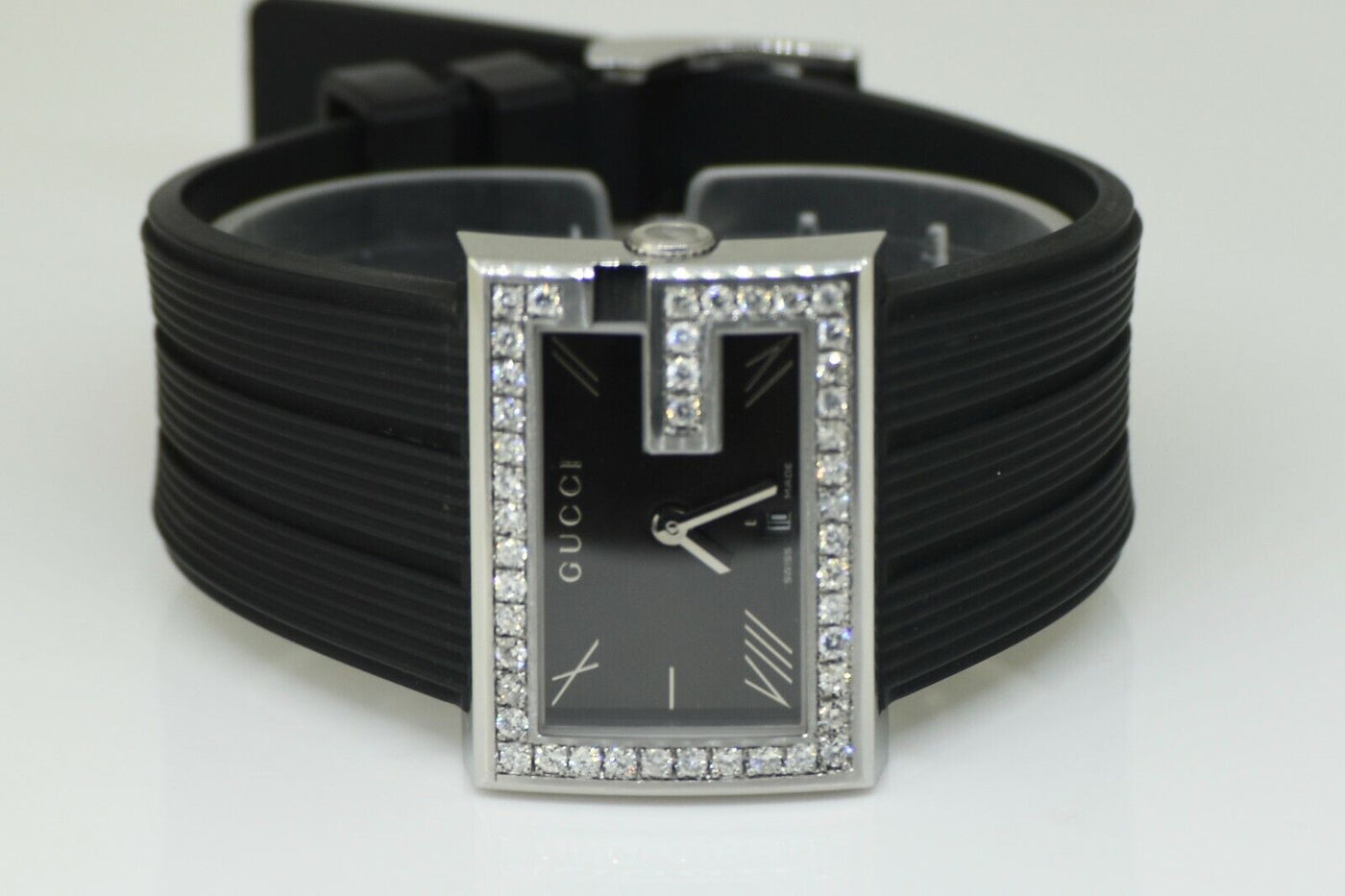 Gucci YA100504 Custom Set Genuine Diamonds